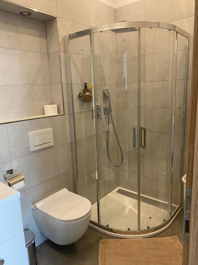 The Dante Villa Apartments Praag Buitenkant foto