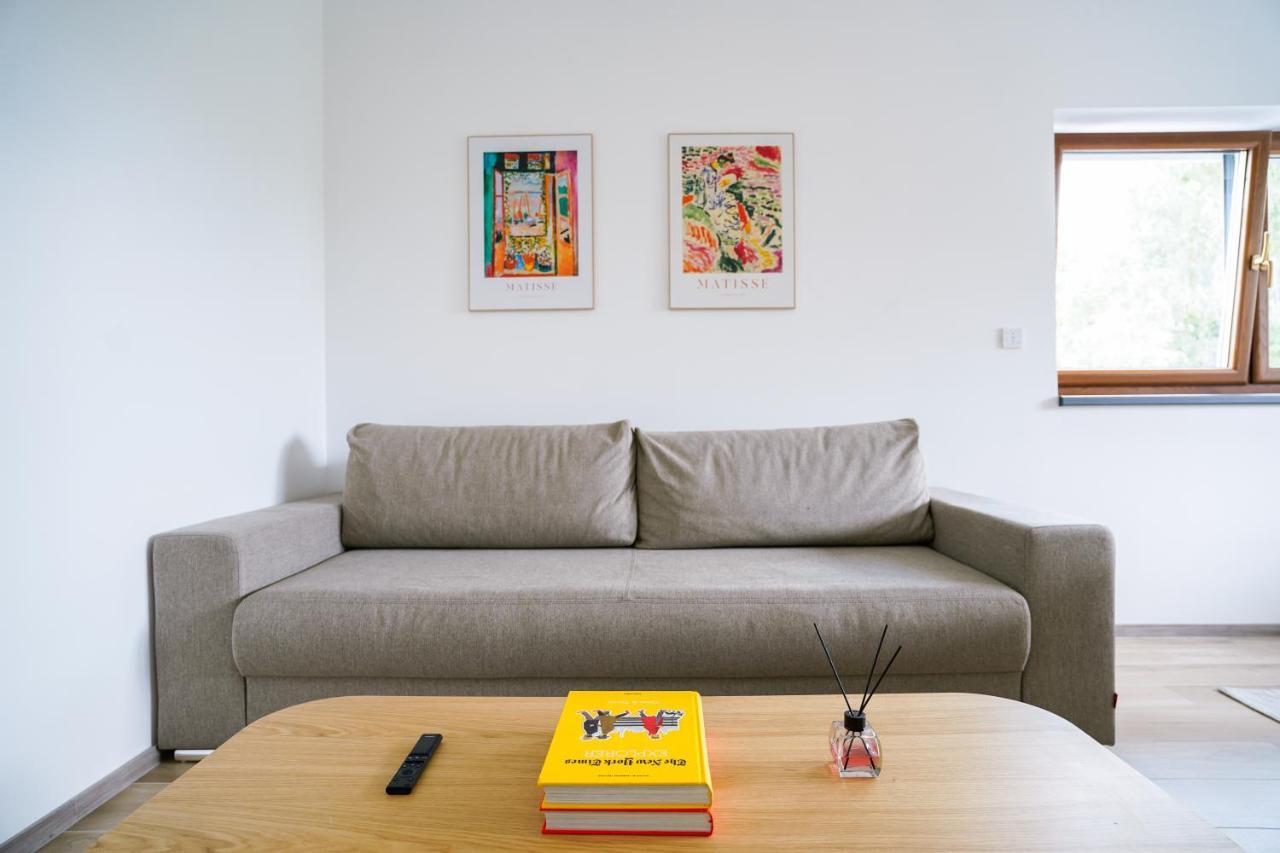 The Dante Villa Apartments Praag Buitenkant foto
