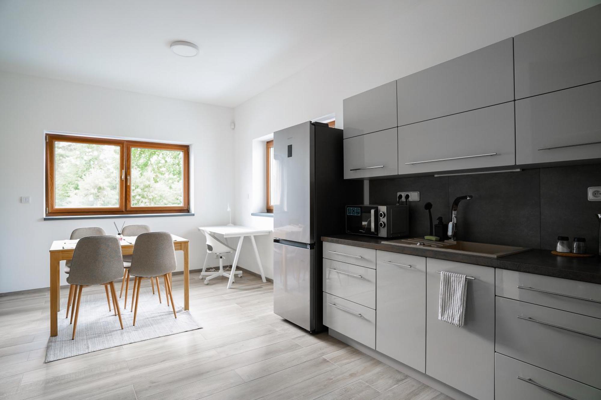 The Dante Villa Apartments Praag Buitenkant foto